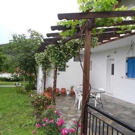 Yalis Studios Achladies  Dış mekan fotoğraf