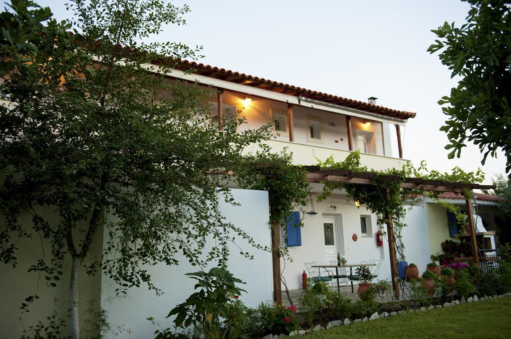 Yalis Studios Achladies  Dış mekan fotoğraf