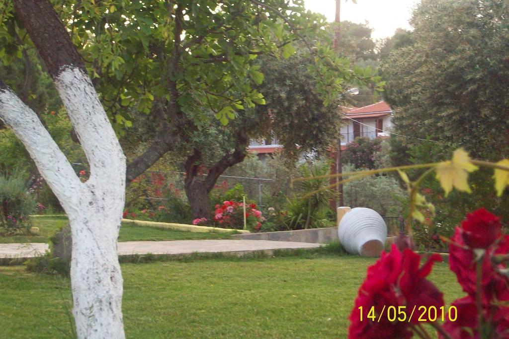 Yalis Studios Achladies  Dış mekan fotoğraf